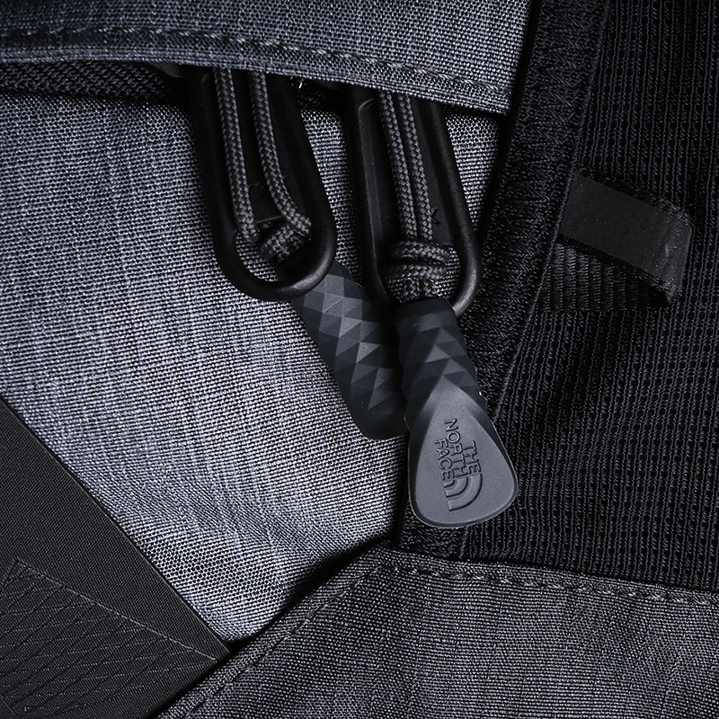  серый рюкзак The North Face Hot Shot 30L T92RD6MGL - цена, описание, фото 3